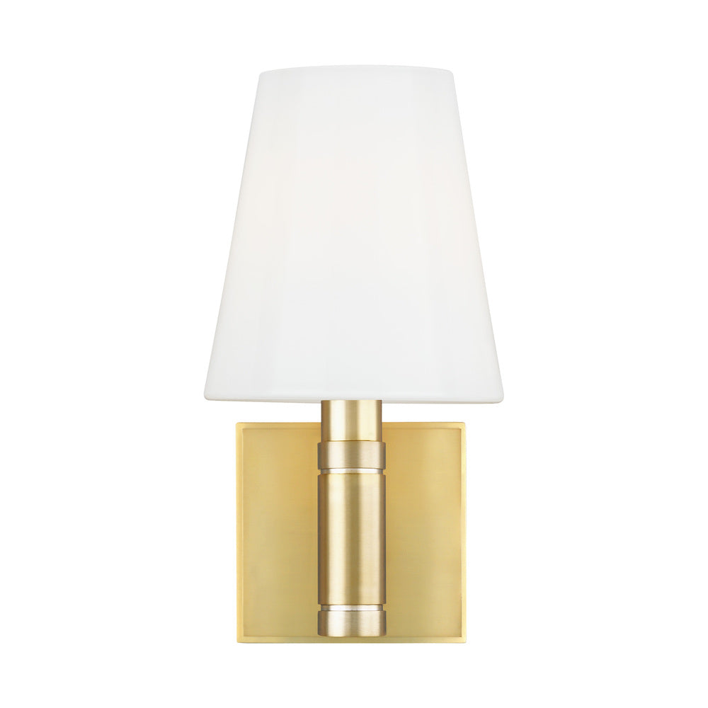 Beckham Classic Square Sconce